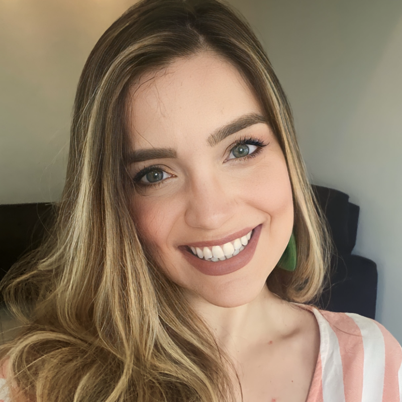 C3FBC319-DB06-4440-96CD-F2297F7F5BF5 - Carol Polizeli